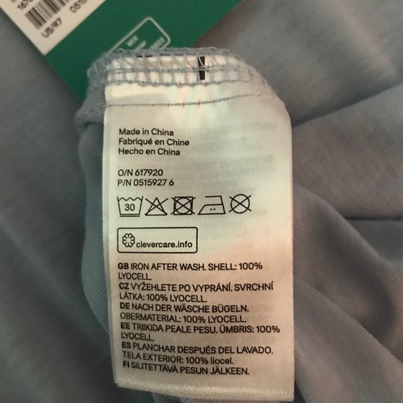 NWT H&M Women’s Size XS Sheer SS T Shirt - Picture 5 of 5